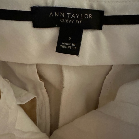 NWOT- ANN TAYLOR- winter white pants:  The Sophia Straight Pant - Picture 4 of 9